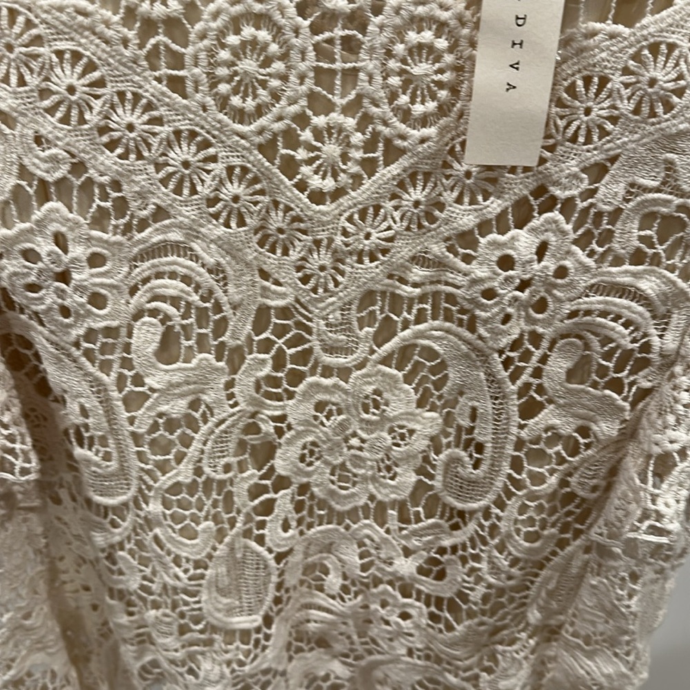 NWT Adiva Elegant Lace Women’s Top in Cream - Picture 4 of 6